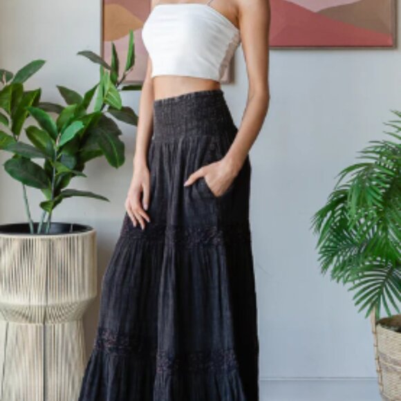 The ERIKA WASHED SMOCKED WAIST TIERED WIDE LEG FLARE PANTS Oli and Hali - Picture 2 of 3